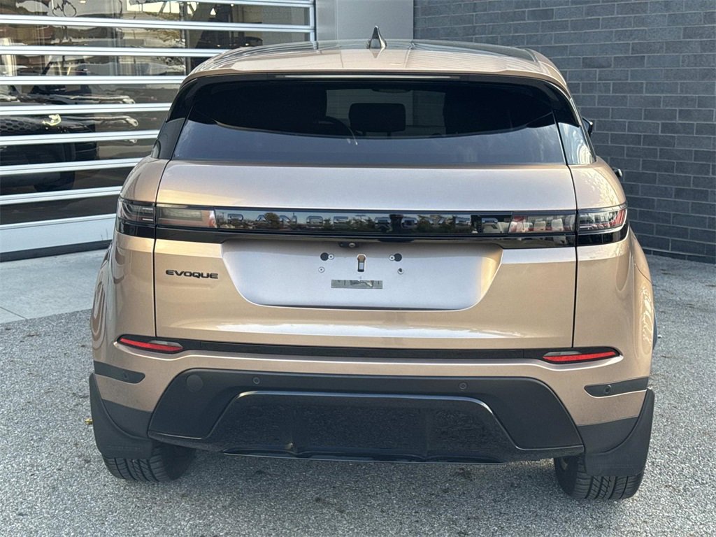 Used 2024 Land Rover Range Rover Evoque S image 5