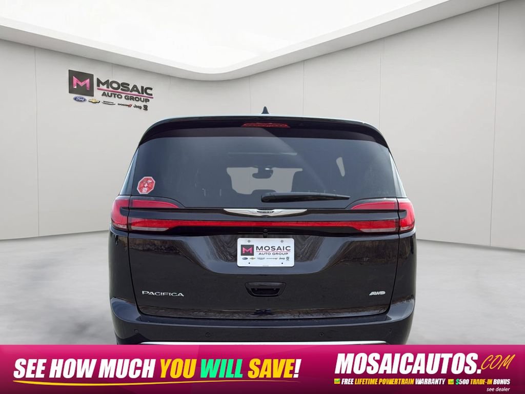 New 2026 Chrysler Pacifica Select AWD/4WD image 6