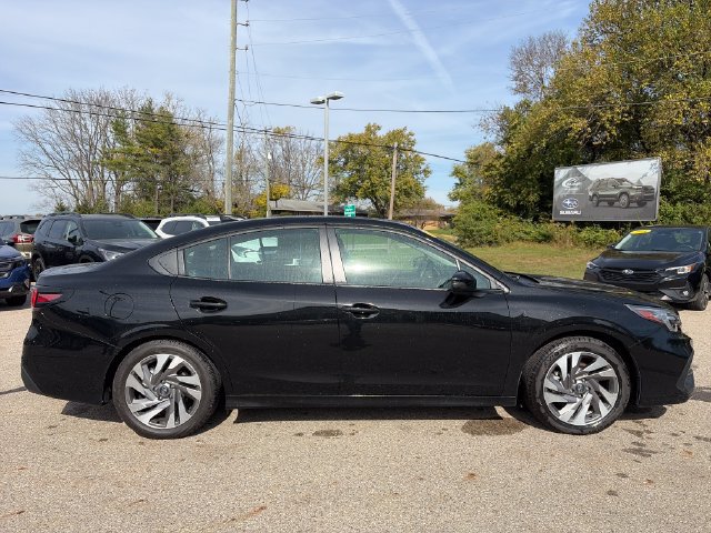 Certified 2025 Subaru Legacy Limited AWD/4WD image 8