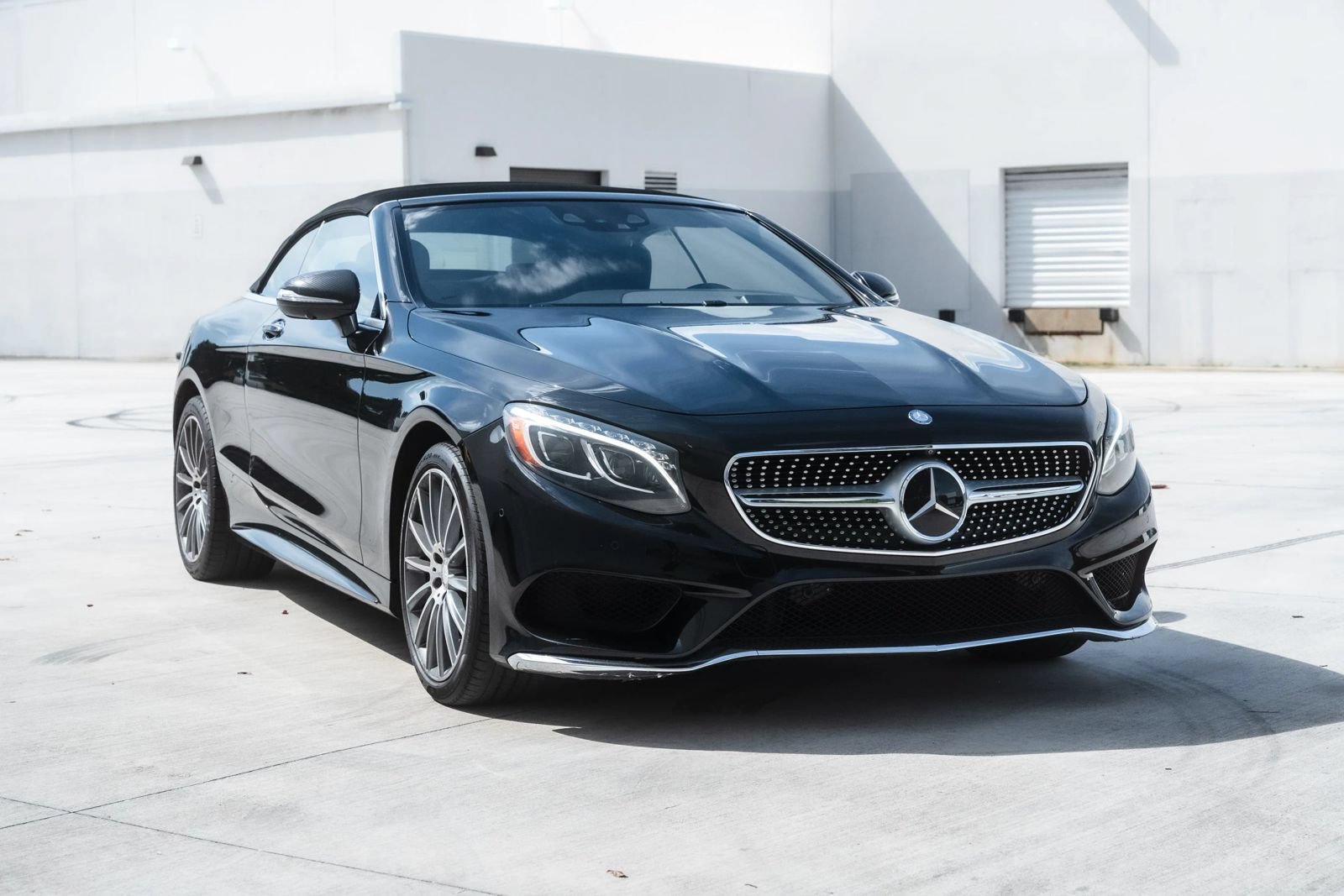 Used 2017 Mercedes-Benz S 550 Cabriolet image 4