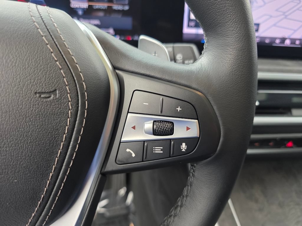 Certified 2024 BMW X5 xDrive40i w/ Premium Package AWD/4WD image 21