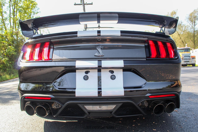 Used 2022 Ford Mustang Shelby GT500 w/ Carbon Fiber Track Pack image 85