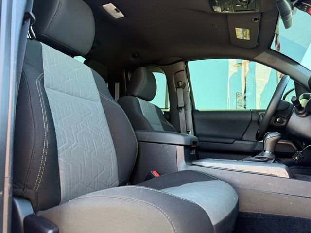 Used 2023 Toyota Tacoma TRD Off-Road image 20