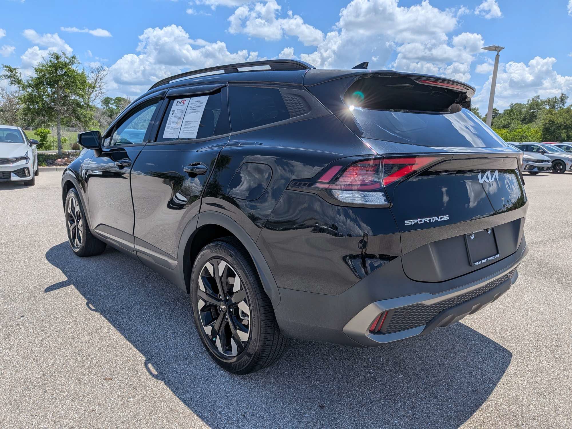 Certified 2023 Kia Sportage X-Line w/ X-Line Premium Package AWD/4WD image 7