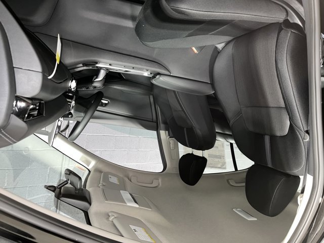 New 2025 Nissan Sentra SV image 12