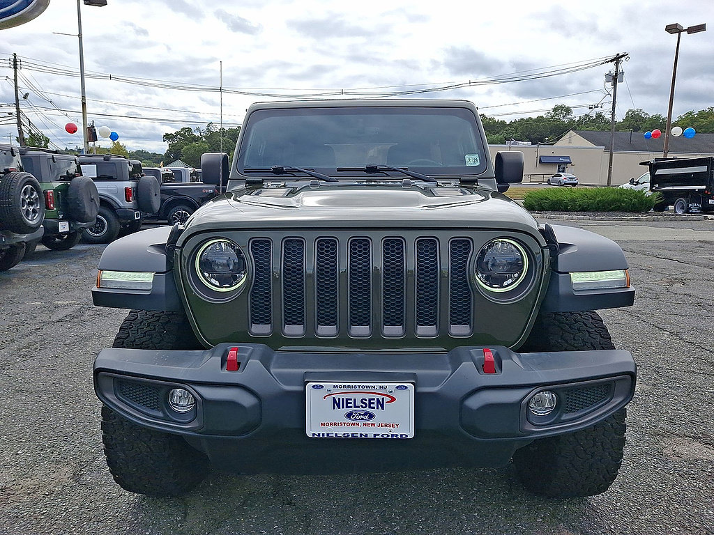 Used 2023 Jeep Wrangler Unlimited Rubicon w/ LED Lighting Group AWD/4WD image 3