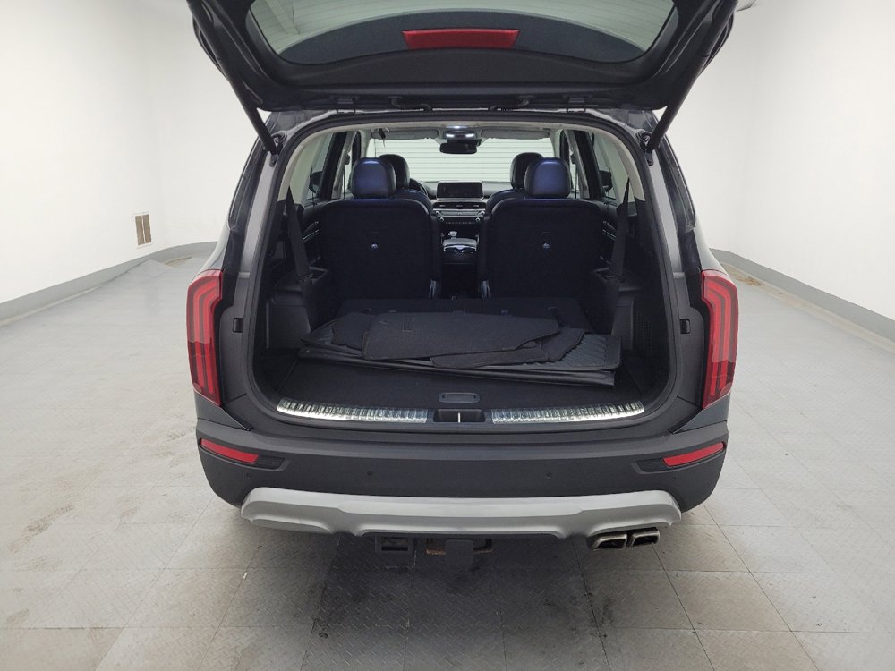 Used 2020 Kia Telluride SX w/ SX Prestige Package image 29