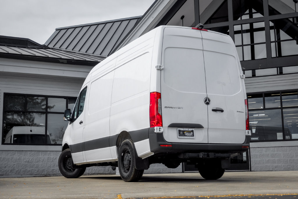 New 2025 Mercedes-Benz Sprinter 2500 image 2