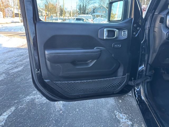 Used 2019 Jeep Wrangler Sport image 11