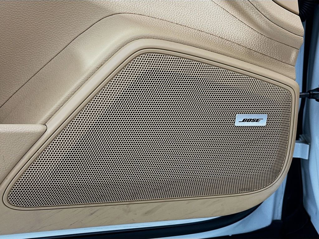 Used 2018 Porsche Panamera 4 image 21