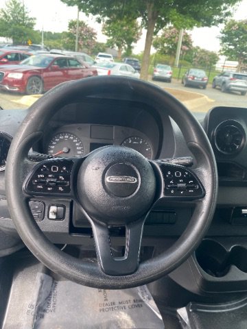Used 2019 Freightliner Sprinter 3500 w/ Premium Package RWD image 22