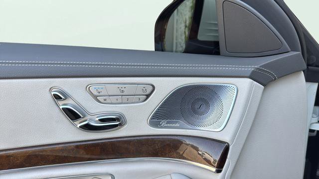 Used 2016 Mercedes-Benz S 550 4MATIC Sedan image 12