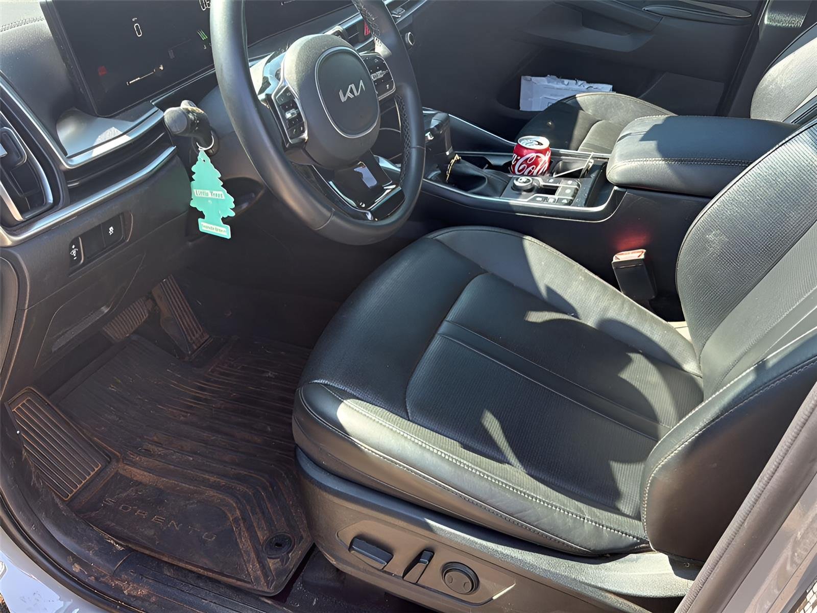 Used 2024 Kia Sorento S w/ Panoramic Sunroof Package FWD image 10