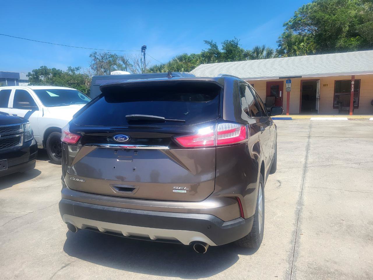 Used 2019 Ford Edge SEL w/ Equipment Group 201A FWD image 28