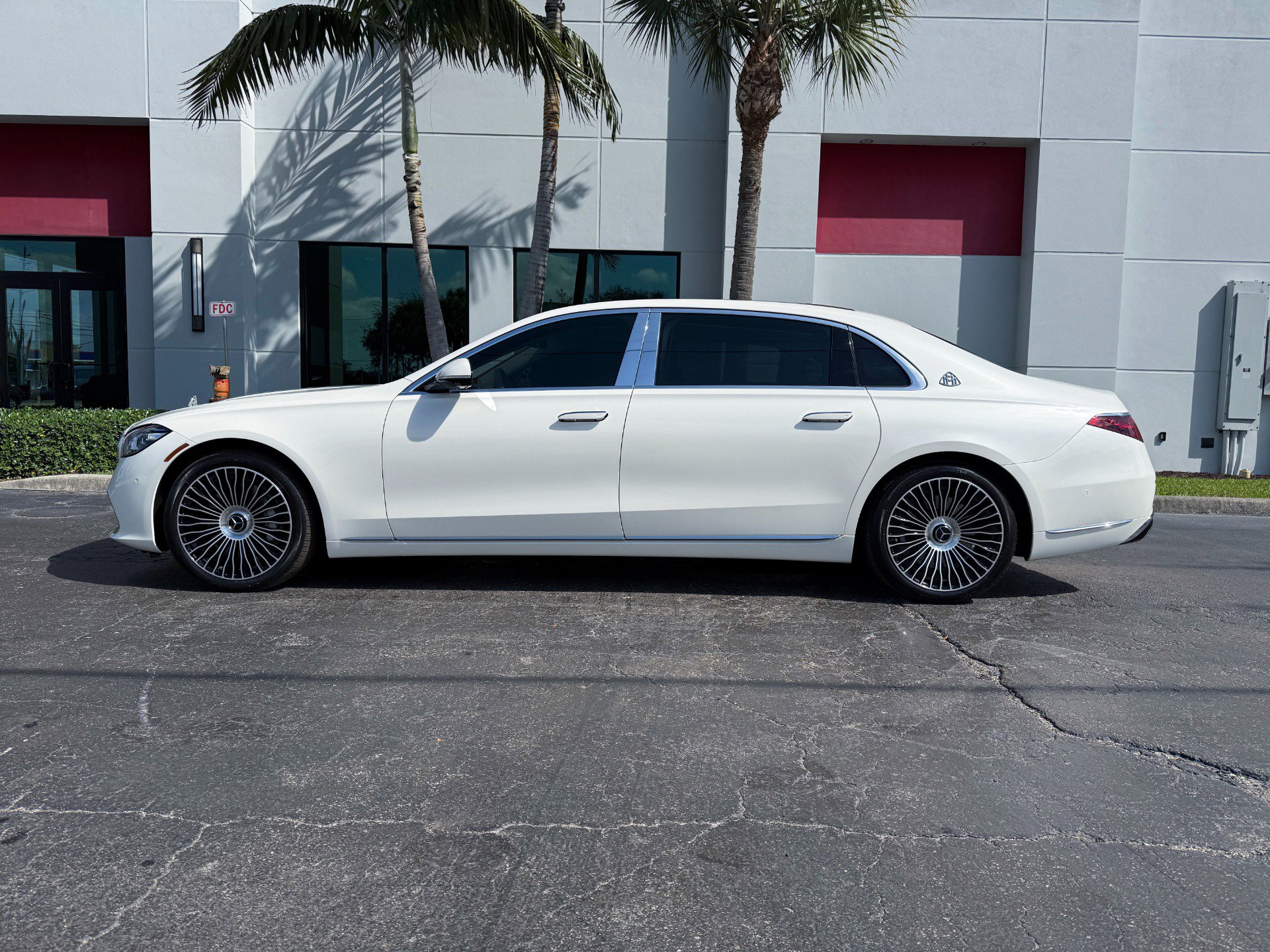 Used 2021 Mercedes-Benz Maybach S 580 Mercedes-Maybach S 580 4MATIC image 13