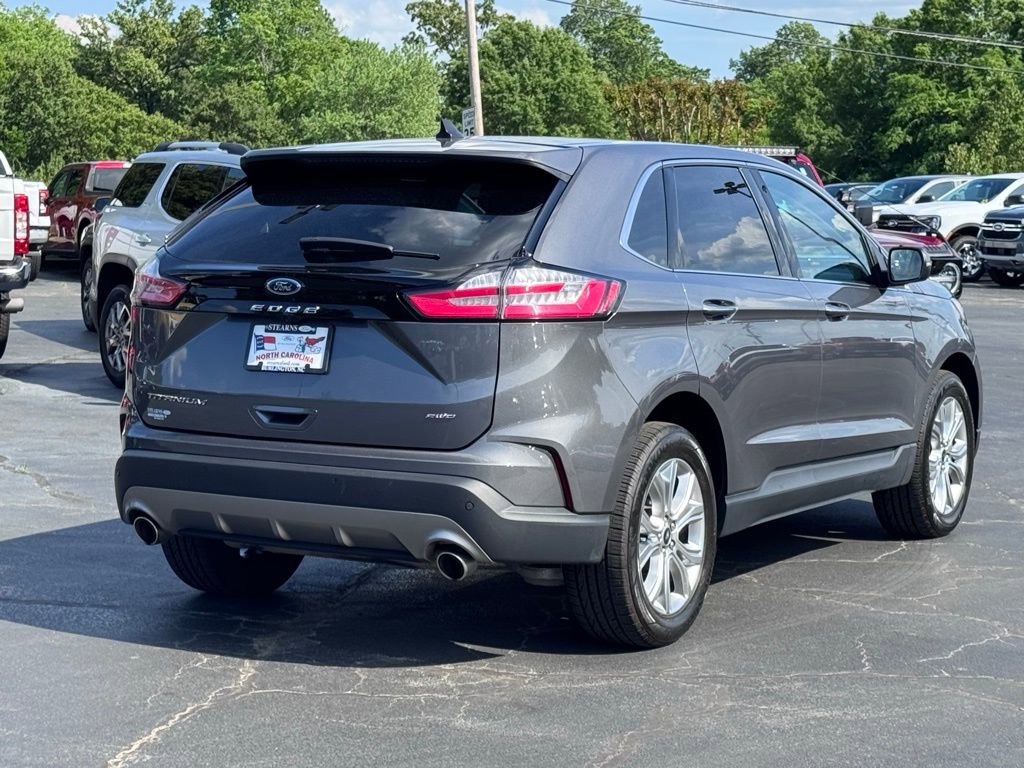 Used 2024 Ford Edge Titanium image 17