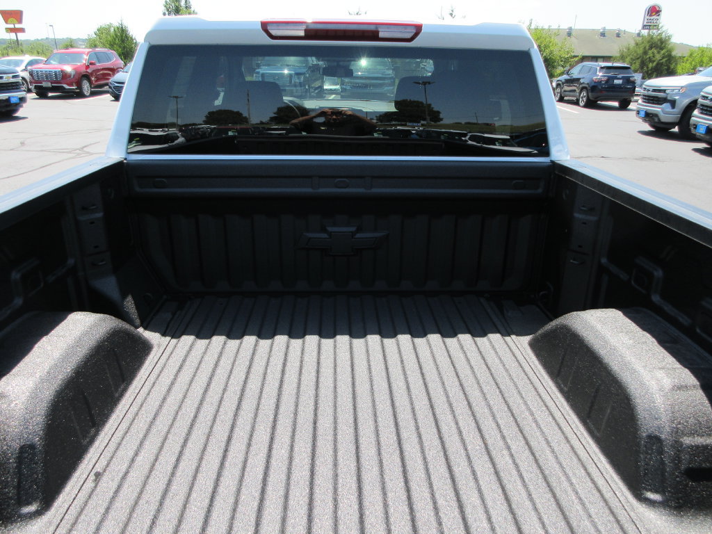New 2026 Chevrolet Silverado 1500 LT w/ Z71 Off-Road Package AWD/4WD image 13