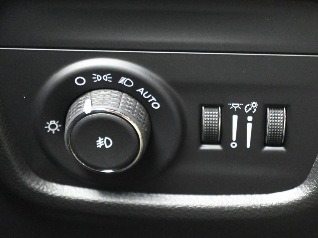 New 2025 Jeep Grand Cherokee Limited image 25