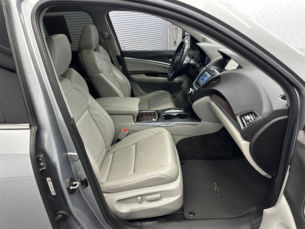 Used 2017 Acura MDX SH-AWD w/ Technology Package image 15