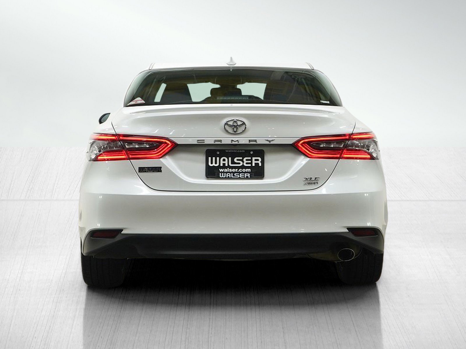 Used 2024 Toyota Camry XLE w/ Cold Weather Package image 4