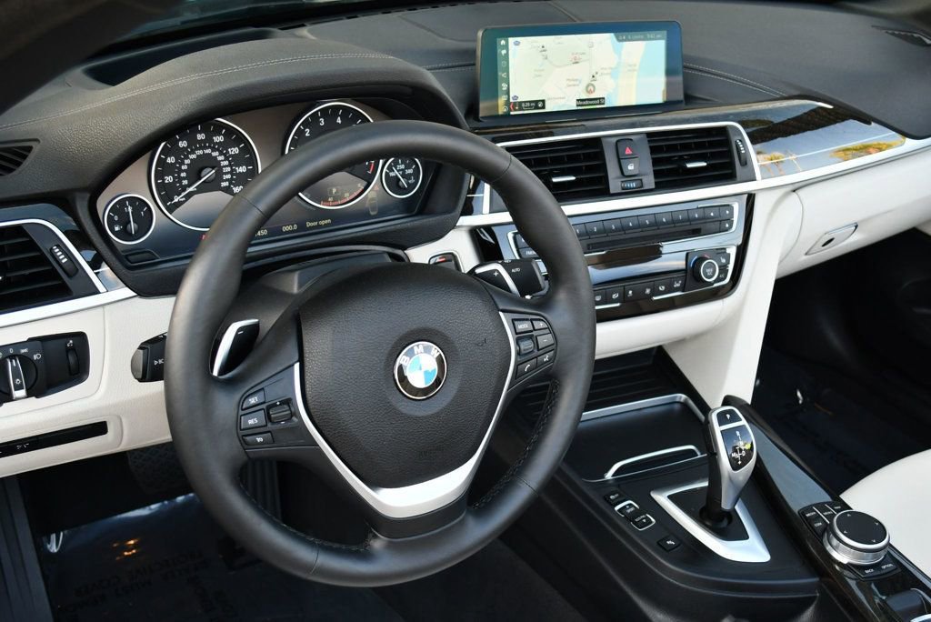 Used 2019 BMW 430i xDrive Convertible image 12