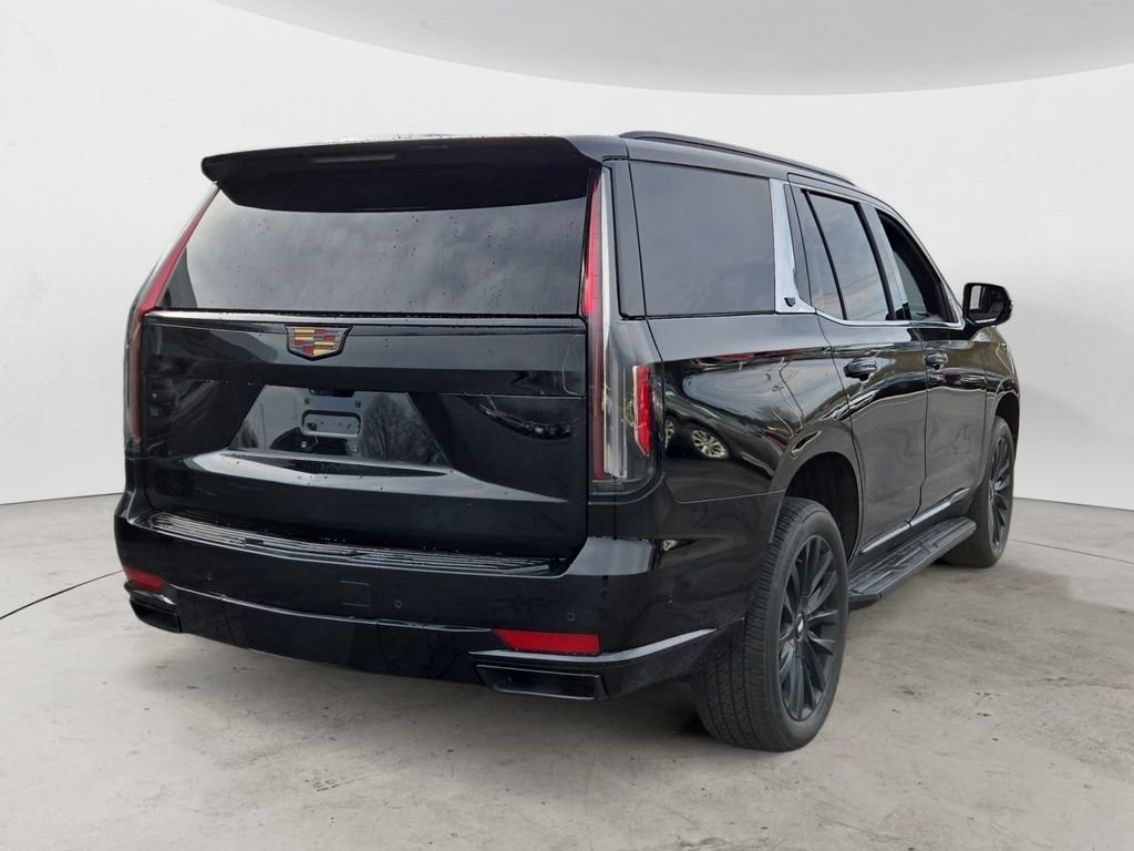 Used 2023 Cadillac Escalade Premium Luxury image 6