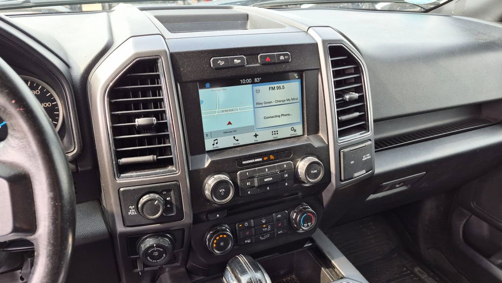 Used 2018 Ford F150 XLT w/ Equipment Group 302A Luxury AWD/4WD image 16