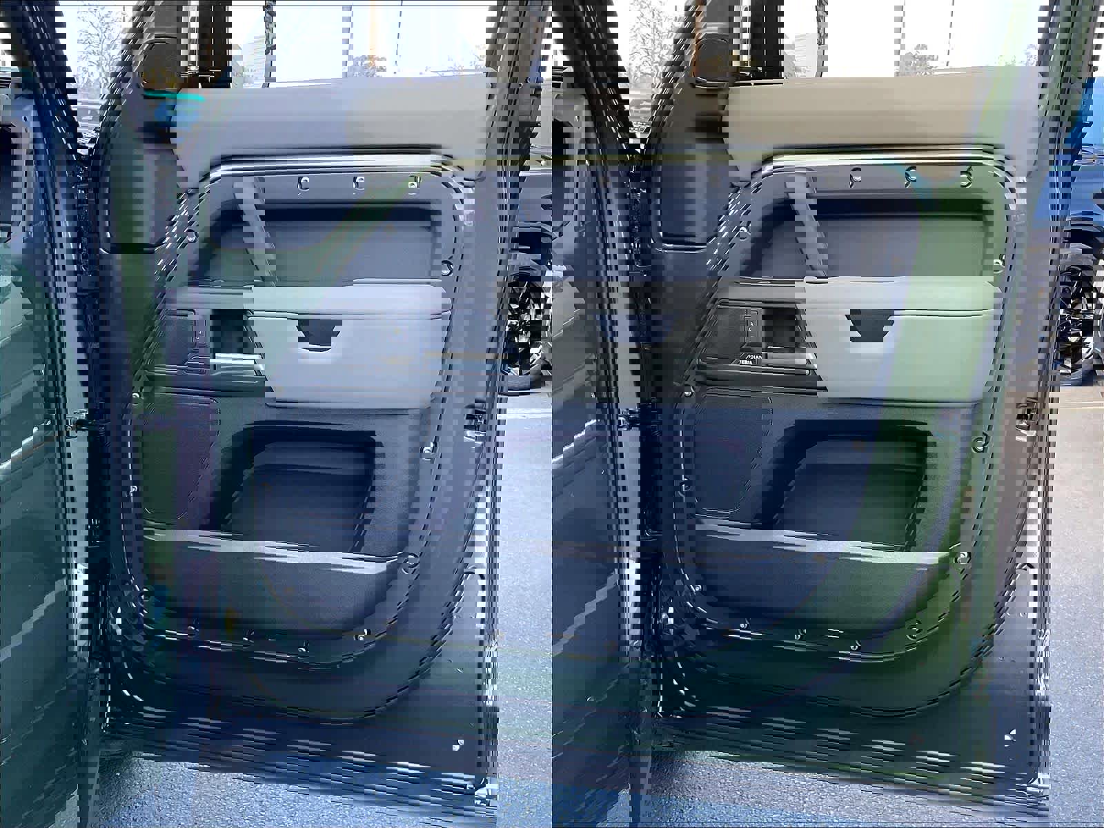 New 2026 Land Rover Defender 110 S image 30