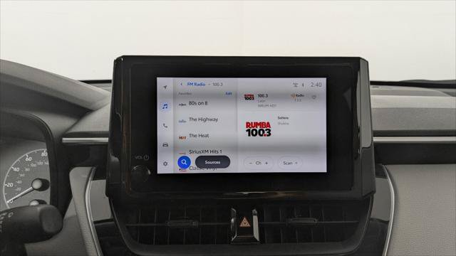 Used 2024 Toyota Corolla Cross L FWD image 34