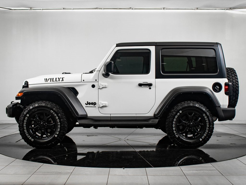 Used 2022 Jeep Wrangler Willys image 12