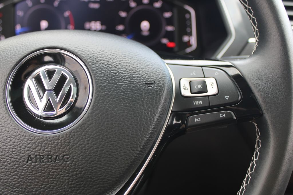 Certified 2021 Volkswagen Tiguan SEL AWD/4WD image 12