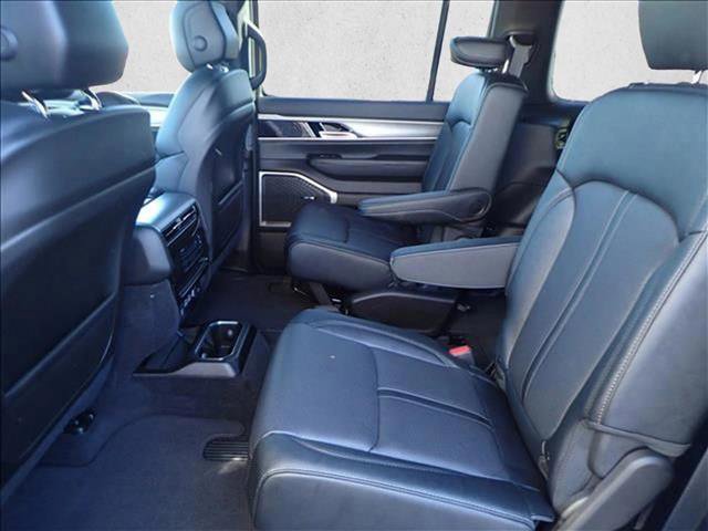 New 2026 Jeep Grand Wagoneer Limited AWD/4WD image 9