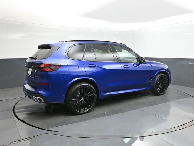New 2026 BMW X5 M60i image 15