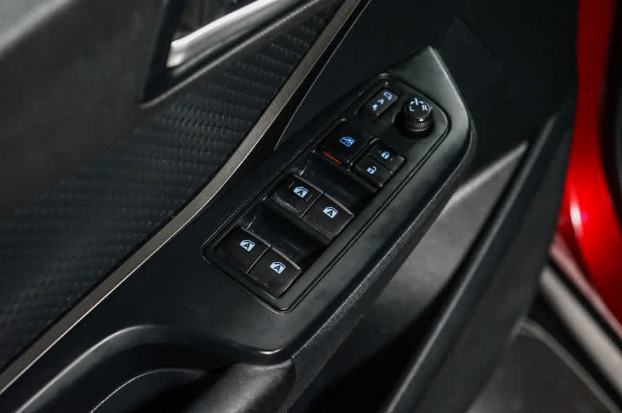 Certified 2018 Toyota C-HR XLE FWD image 22