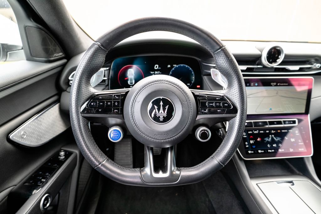 Used 2024 Maserati Grecale GT image 14
