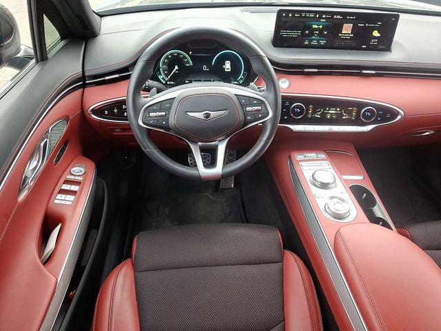 Used 2024 Genesis GV70 2.5T w/ Sport Prestige Package image 13