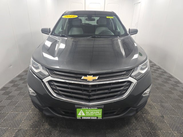 Used 2019 Chevrolet Equinox LS w/ LS Convenience Package AWD/4WD image 2