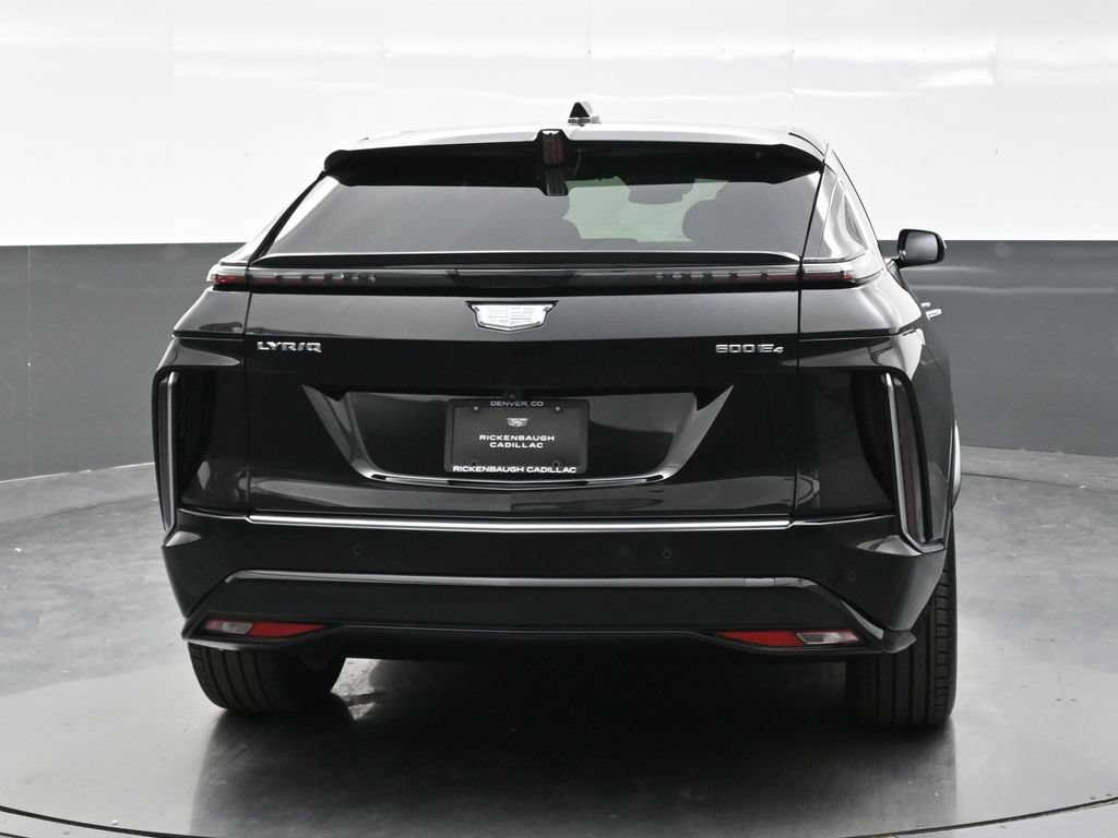 Certified 2024 Cadillac Lyriq Luxury AWD/4WD image 6