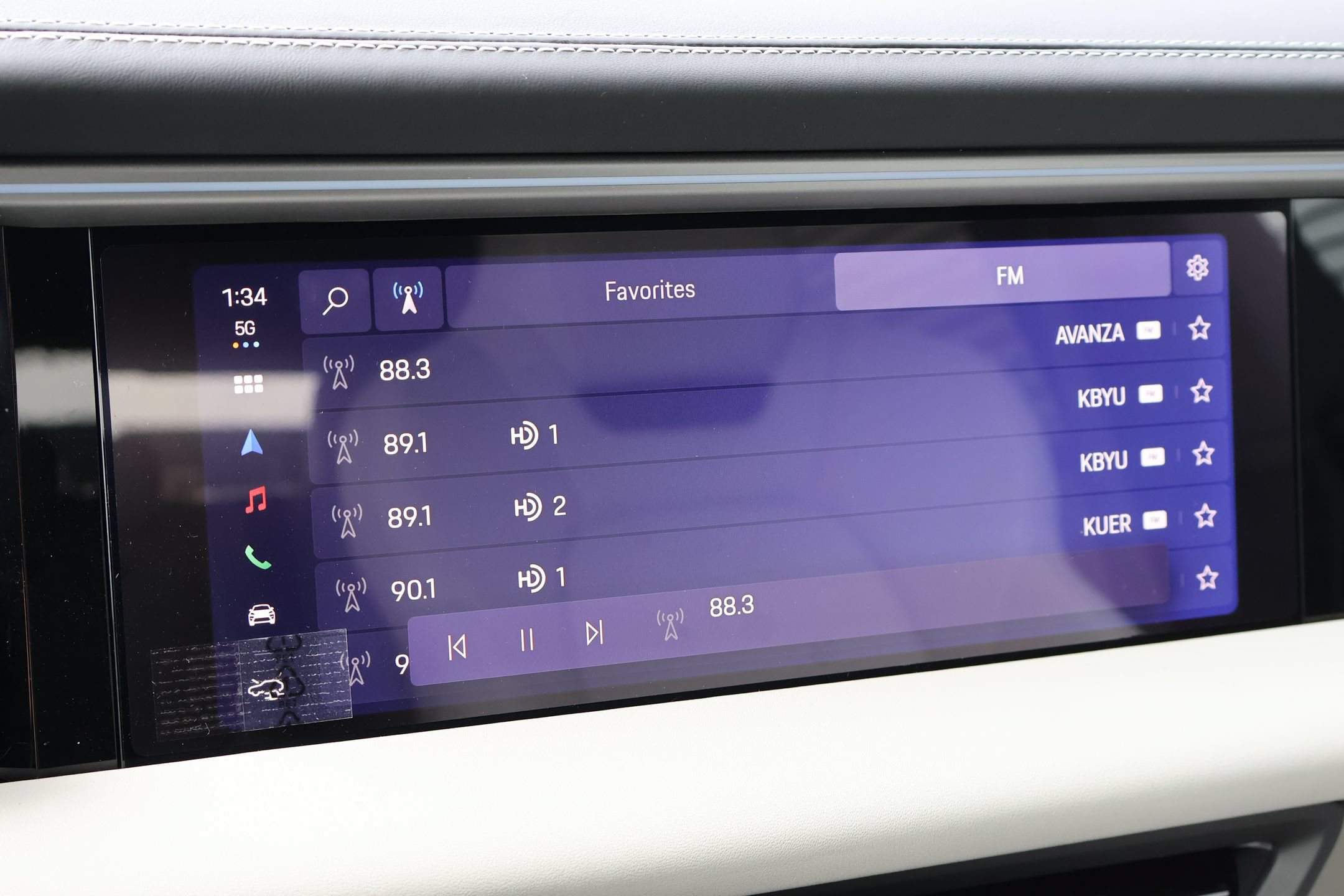 New 2026 Porsche Macan 4S Electric AWD/4WD image 19
