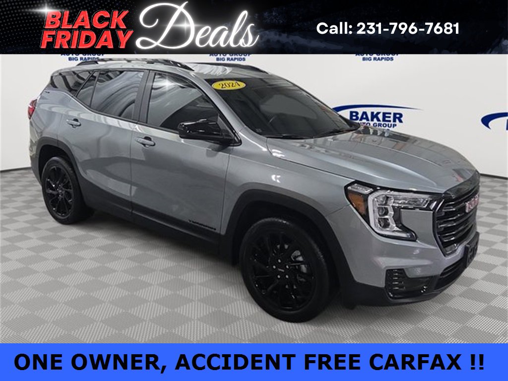 Used 2024 GMC Terrain SLE w/ Driver Convenience Package