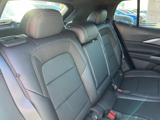 New 2026 Chevrolet Equinox EV LT AWD/4WD image 7