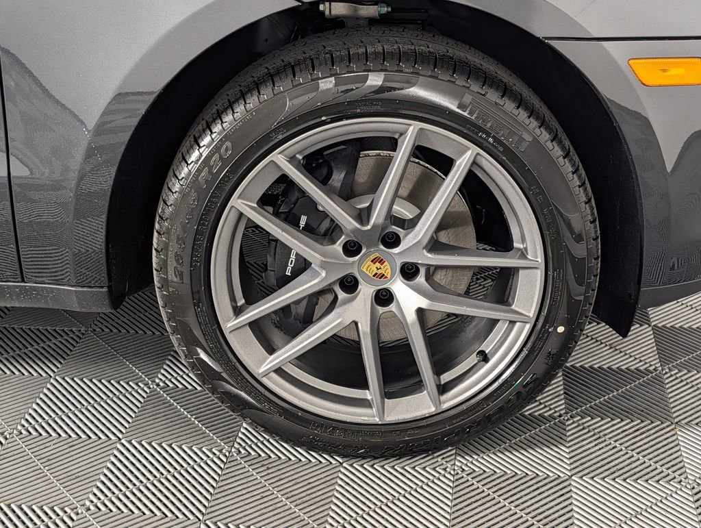 New 2026 Porsche Macan image 15