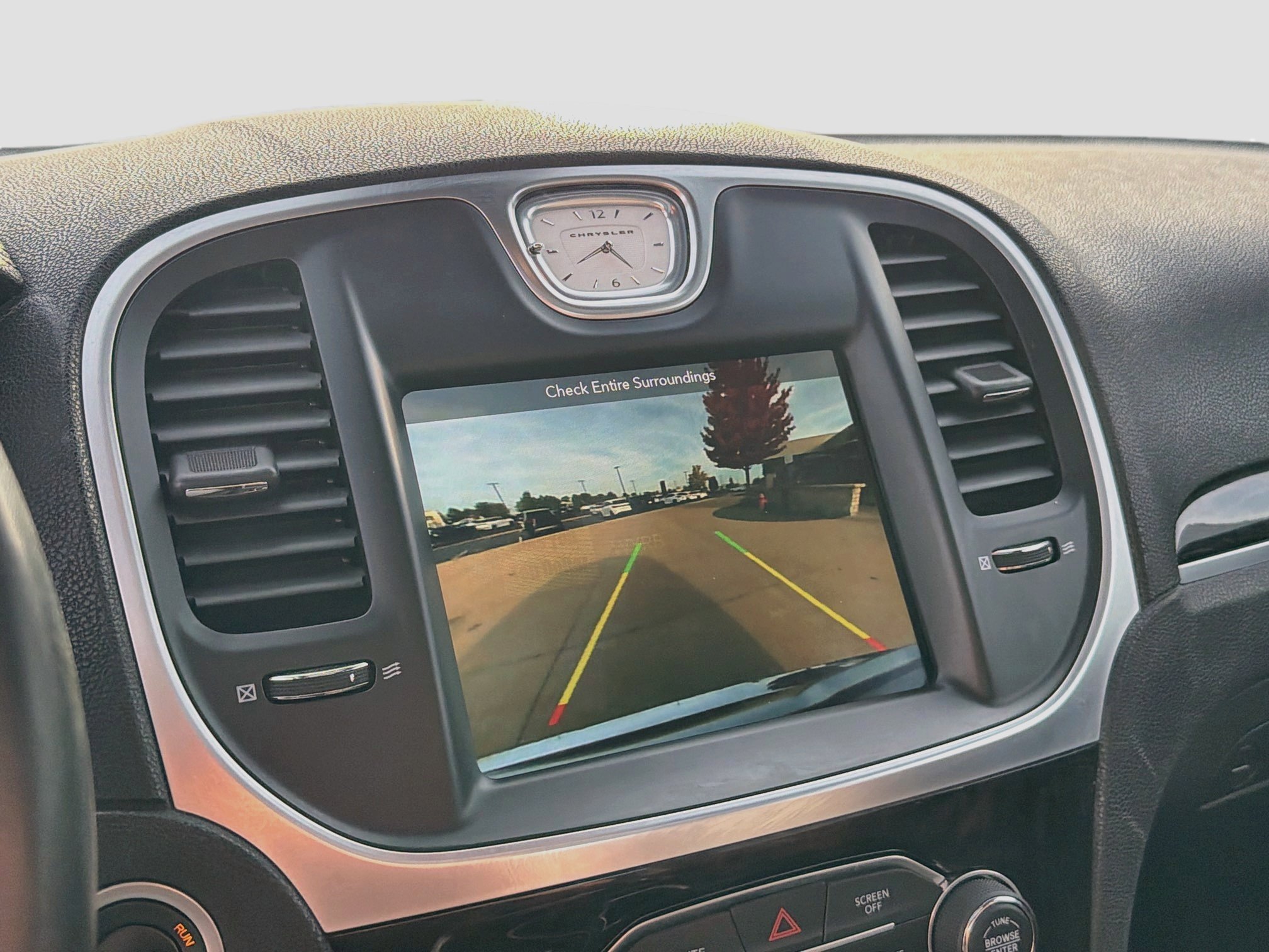 Used 2019 Chrysler 300 Limited w/ Safetytec Plus Group RWD image 17