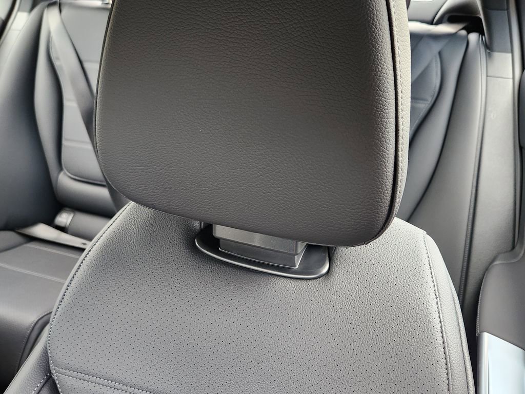 New 2025 Mercedes-Benz C 300 4MATIC Sedan image 14