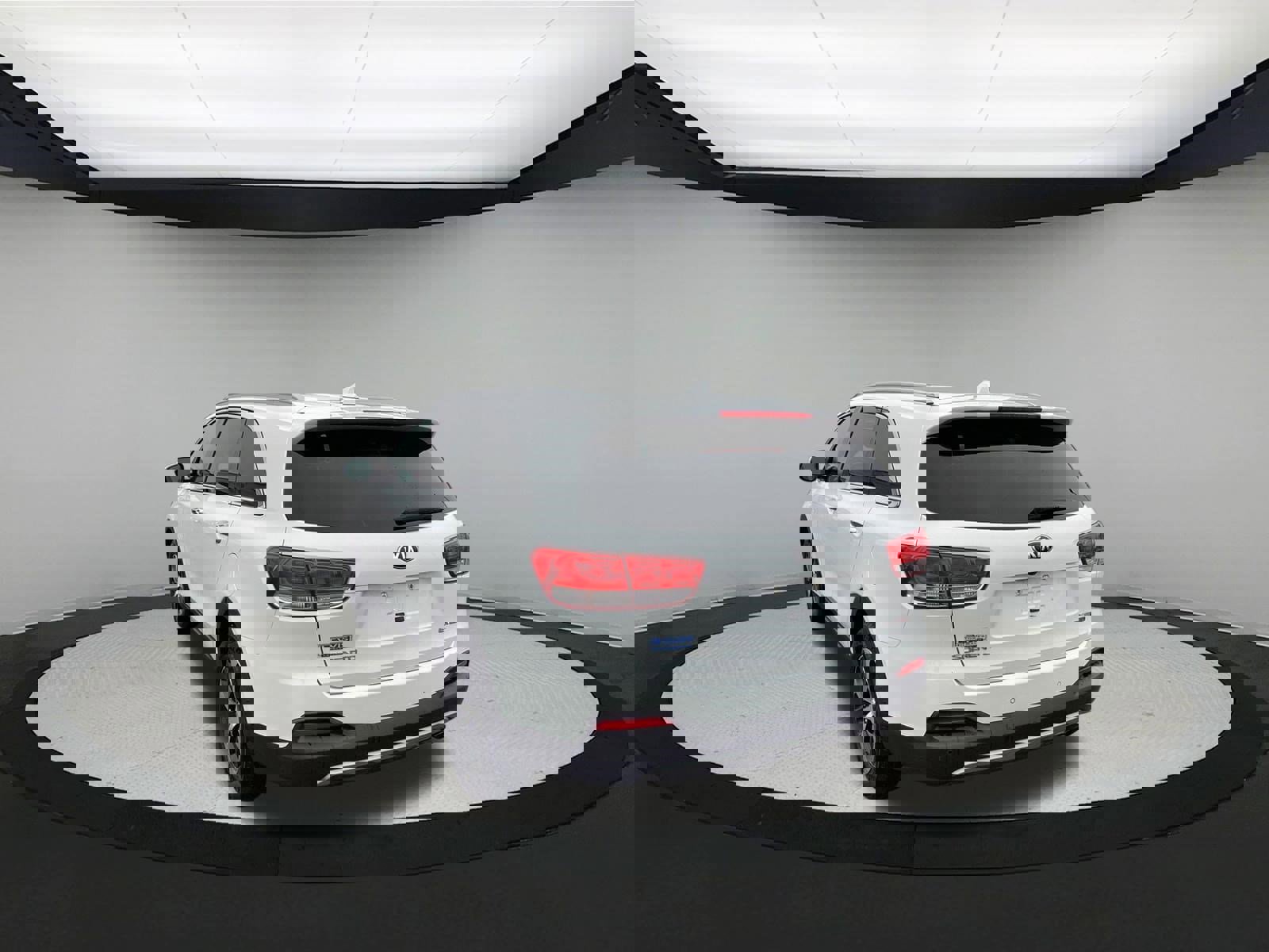 Used 2017 Kia Sorento EX image 5