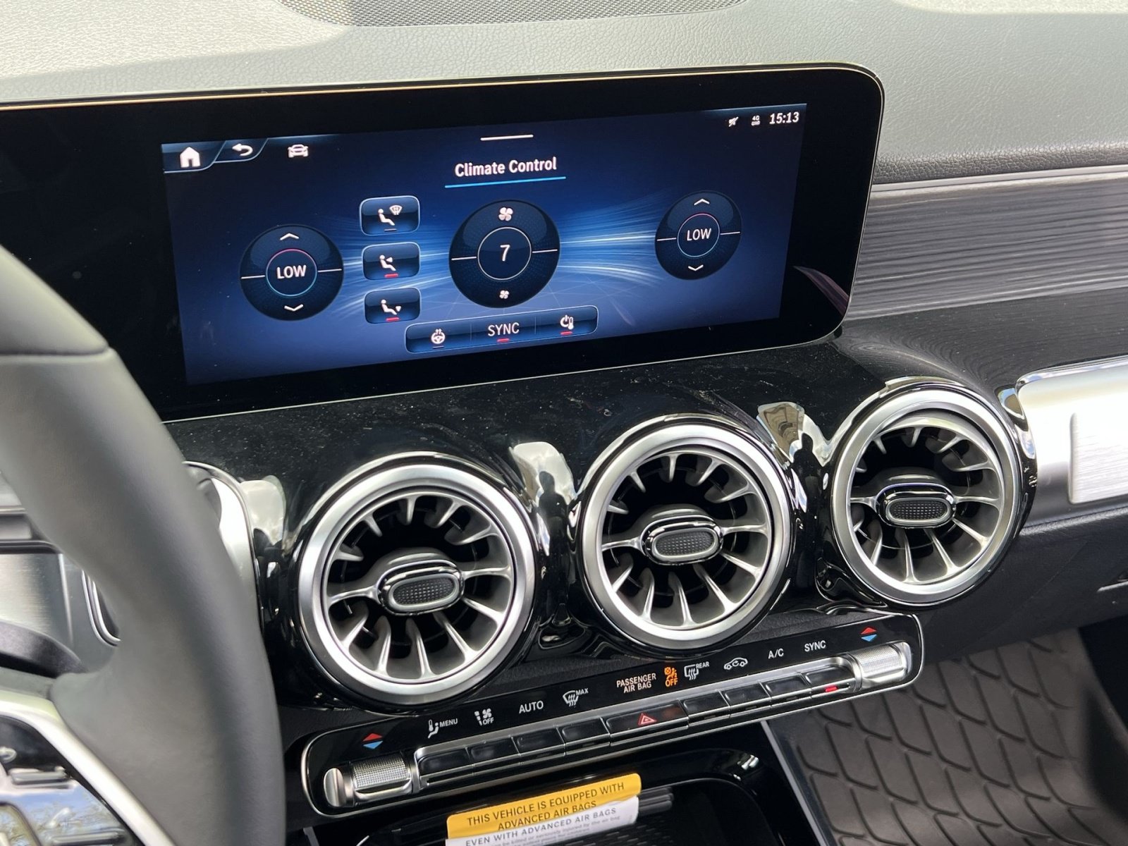 New 2026 Mercedes-Benz GLB 250 4MATIC image 26
