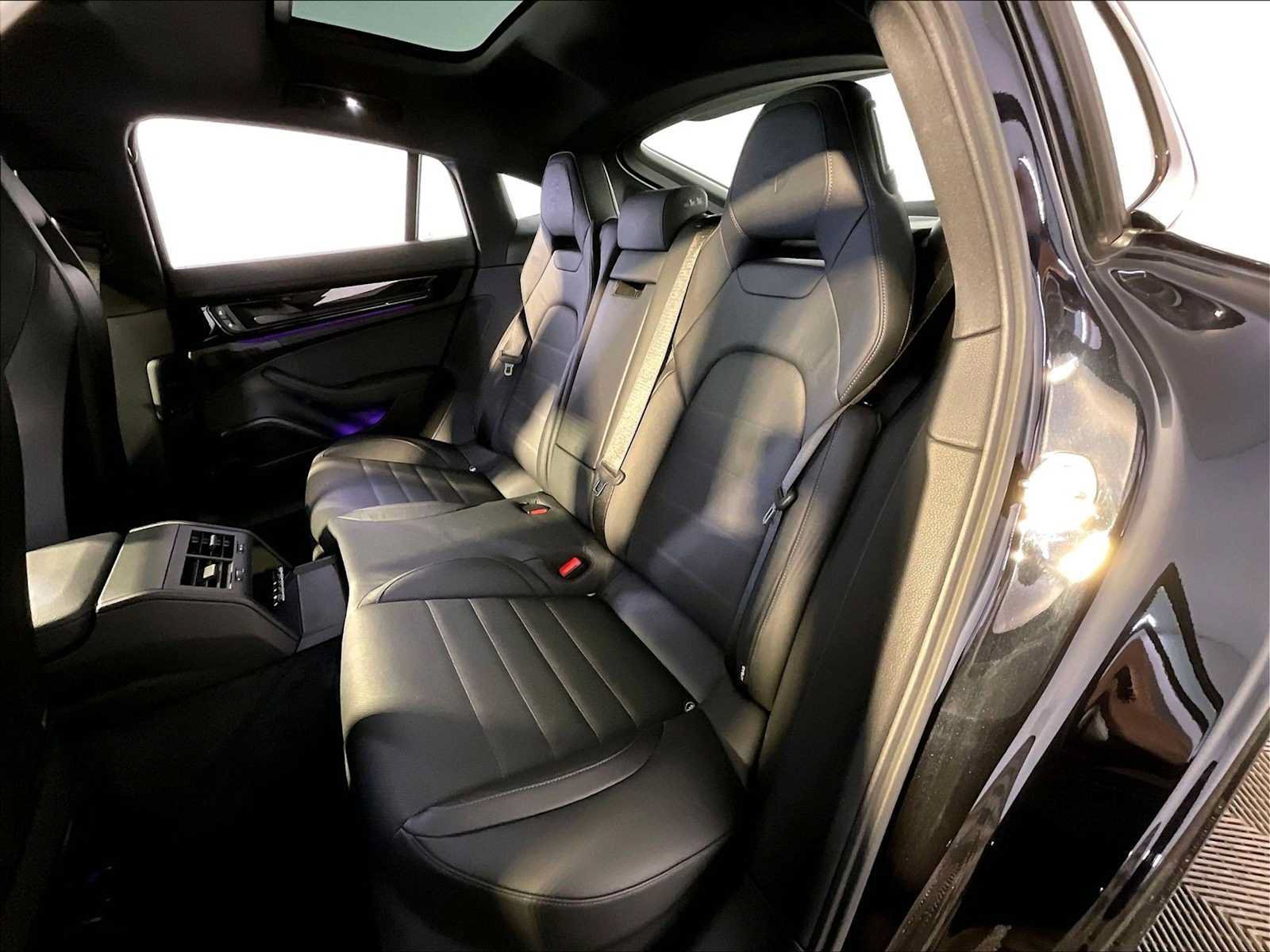 Certified 2026 Porsche Panamera 4 AWD/4WD image 24
