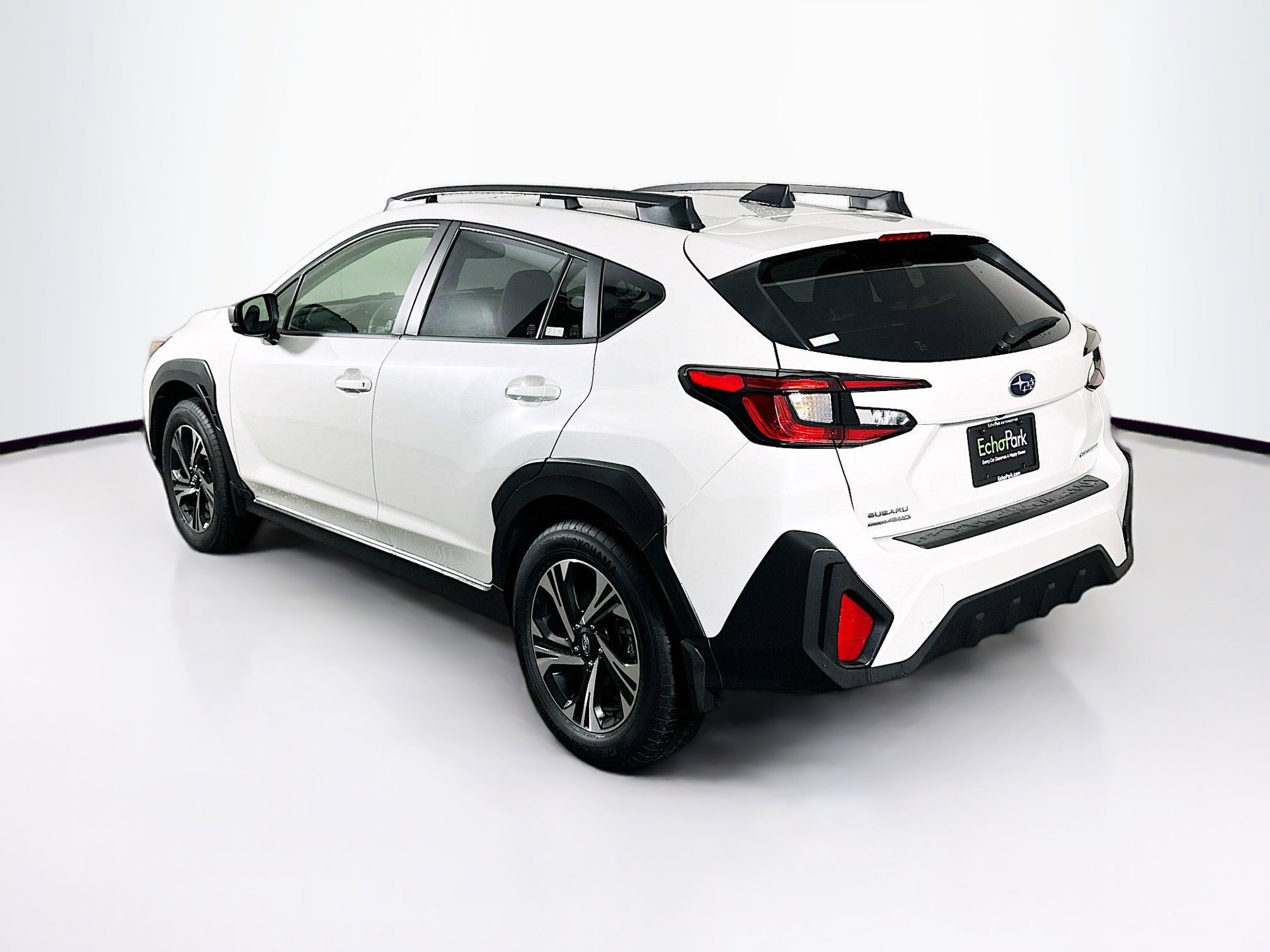 Used 2024 Subaru Crosstrek 2.0i Premium image 5