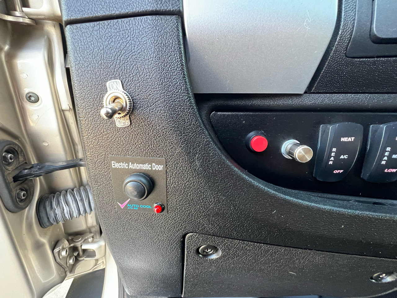 Used 2017 RAM ProMaster 2500 w/ Premium Appearance Group image 18