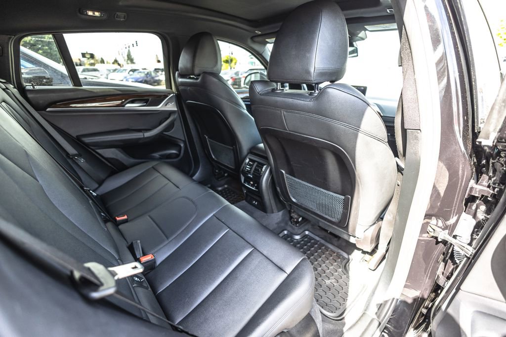Used 2021 BMW X4 xDrive30i AWD/4WD image 31